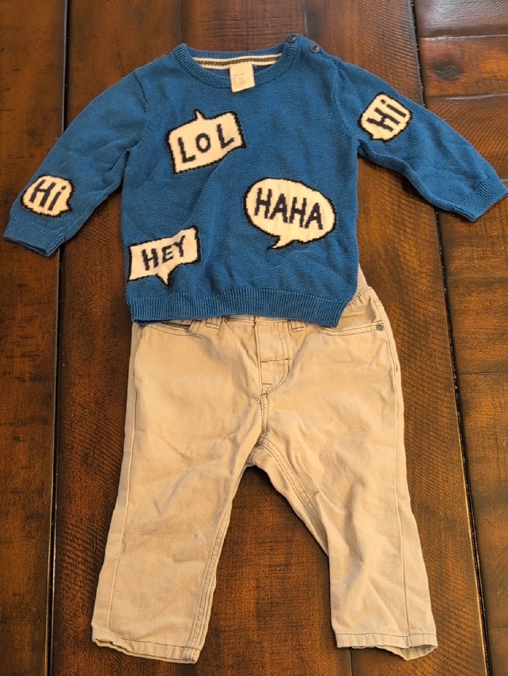 H&M Baby Sweater And Khaki Pants 4-6 Months